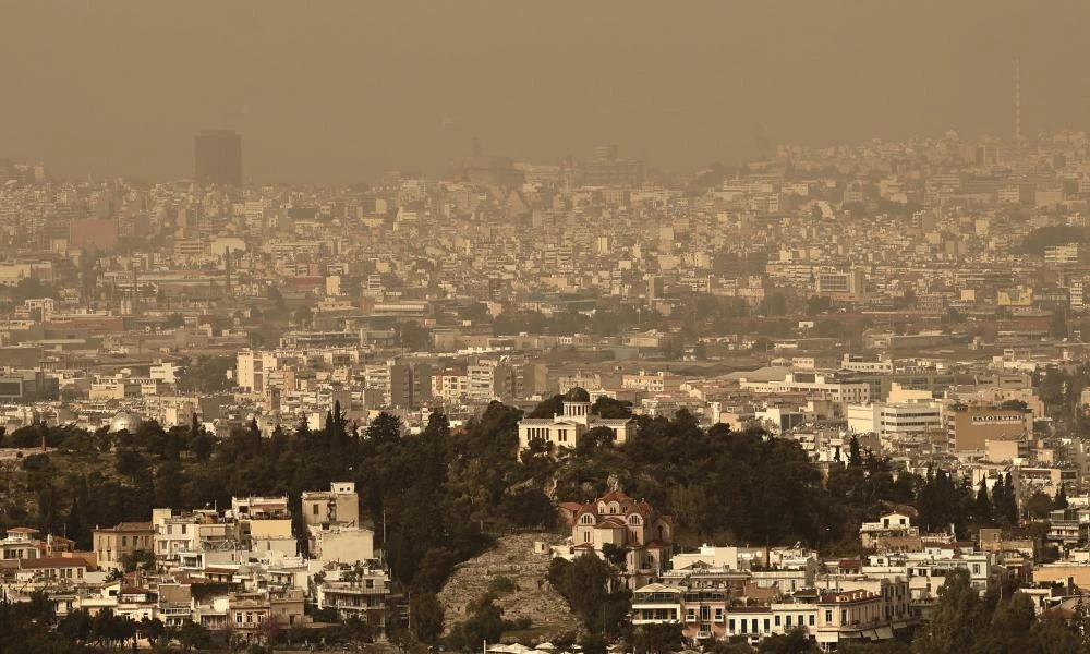 Αφρικανική σκόνη, λασποβροχές και… 35άρια από τη νέα βδομάδα